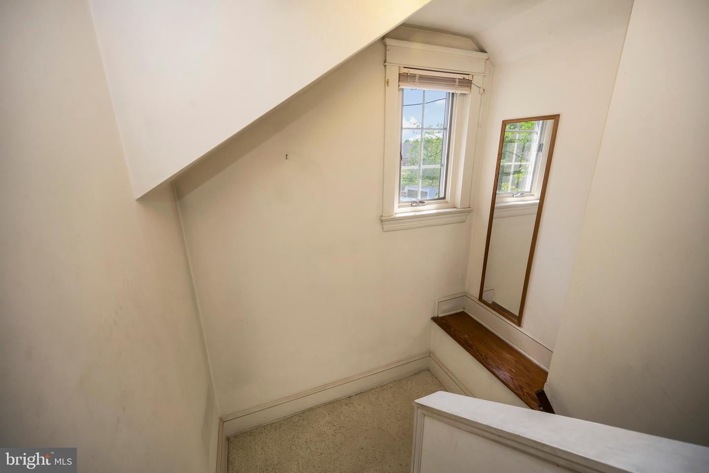 911 MONROE ST, FREDERICKSBURG, Virginia 22401, 4 Bedrooms Bedrooms, ,2 BathroomsBathrooms,Residential,For sale,911 MONROE ST,VAFB2008324 MLS # VAFB2008324