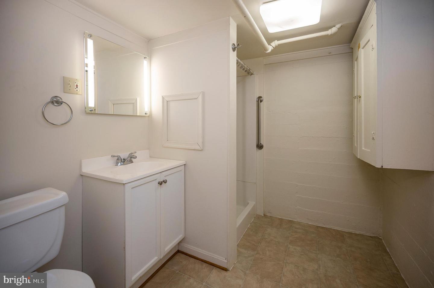 911 MONROE ST, FREDERICKSBURG, Virginia 22401, 4 Bedrooms Bedrooms, ,2 BathroomsBathrooms,Residential,For sale,911 MONROE ST,VAFB2008324 MLS # VAFB2008324