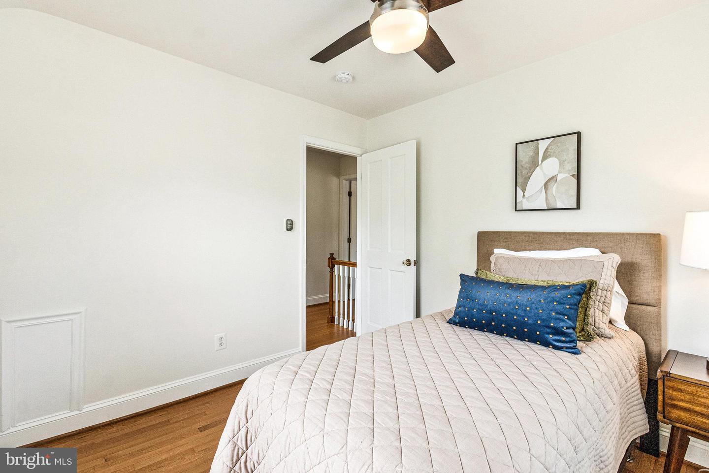 2108 26TH ST S, ARLINGTON, Virginia 22206, 2 Bedrooms Bedrooms, ,1 BathroomBathrooms,Residential,For sale,2108 26TH ST S,VAAR2058342 MLS # VAAR2058342