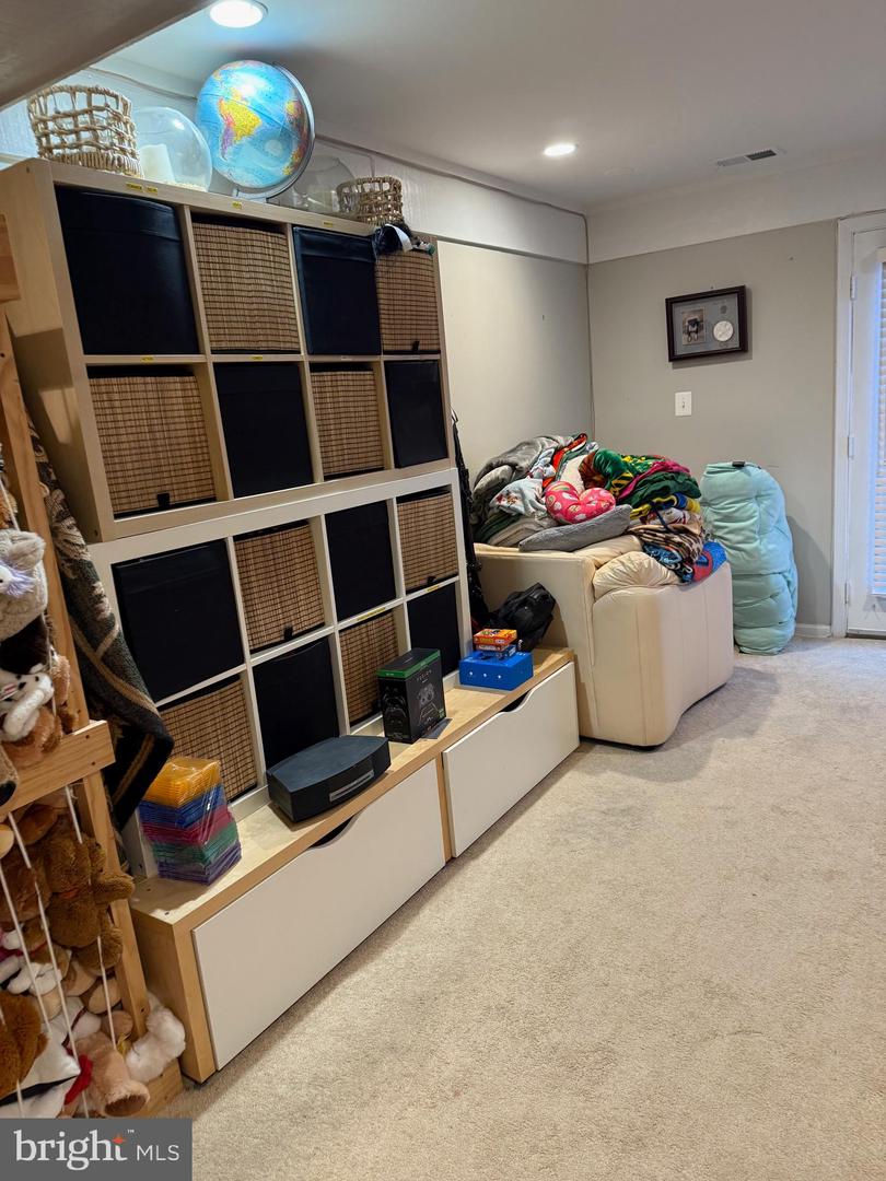 5431 PLYMOUTH MEADOWS CT, FAIRFAX, Virginia 22032, 4 Bedrooms Bedrooms, ,3 BathroomsBathrooms,Residential,For sale,5431 PLYMOUTH MEADOWS CT,VAFX2244064 MLS # VAFX2244064