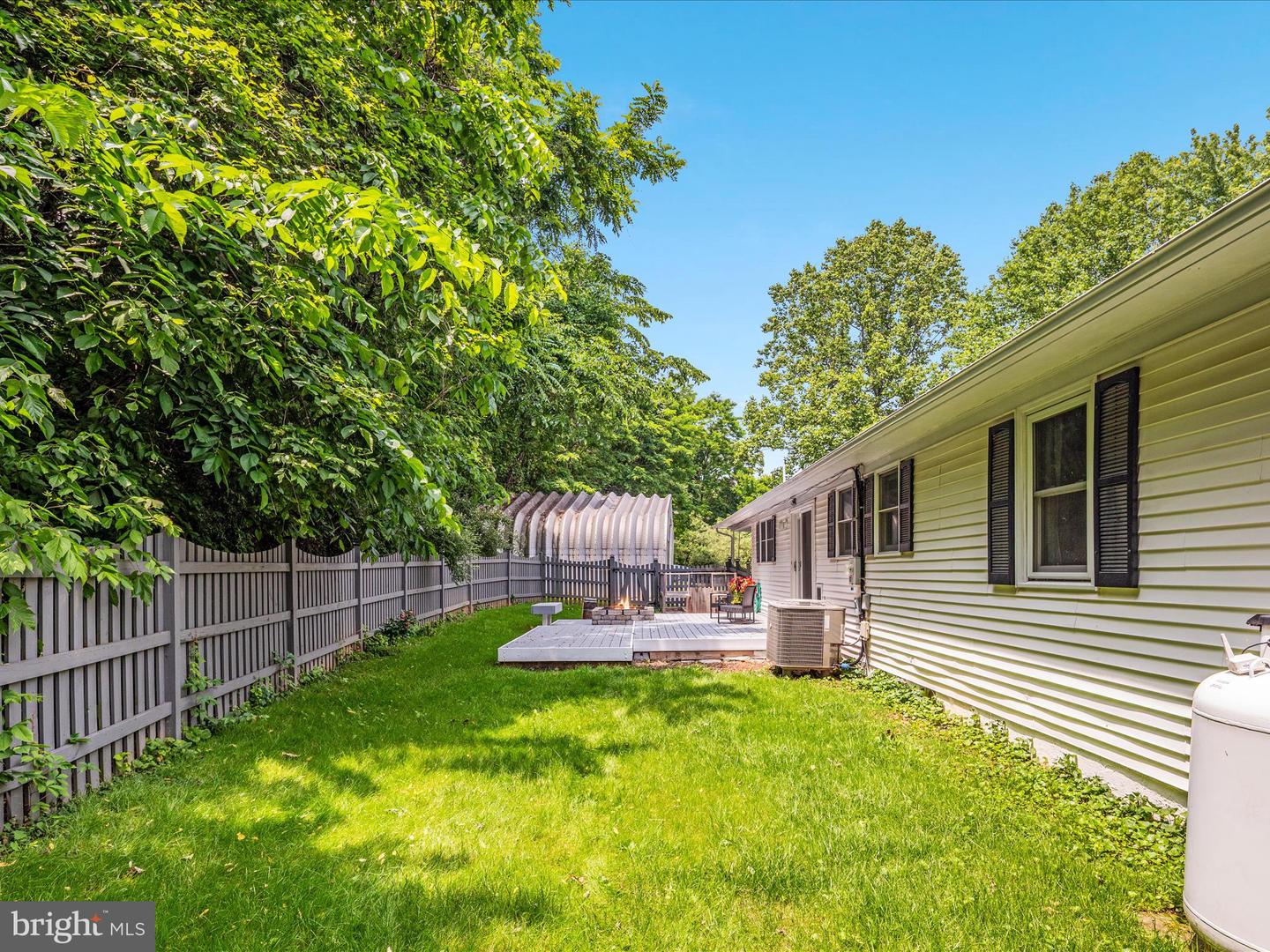 180 OAK HEIGHTS RD, FRONT ROYAL, Virginia 22630, 3 Bedrooms Bedrooms, ,2 BathroomsBathrooms,Residential,For sale,180 OAK HEIGHTS RD,VAWR2011344 MLS # VAWR2011344
