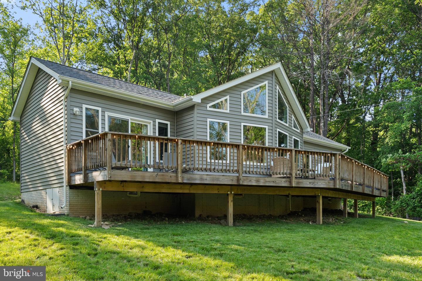 1820 GOONEY MANOR LOOP, BENTONVILLE, Virginia 22610, 3 Bedrooms Bedrooms, ,2 BathroomsBathrooms,Residential,For sale,1820 GOONEY MANOR LOOP,VAWR2011346 MLS # VAWR2011346