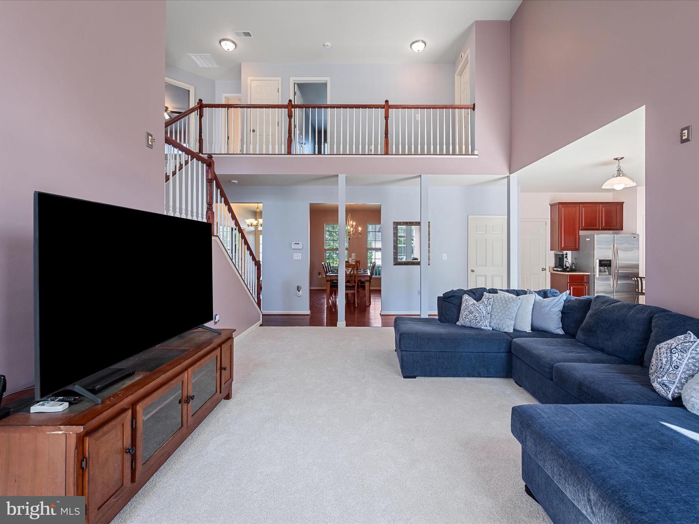 17659 CLEVELAND PARK DR, ROUND HILL, Virginia 20141, 4 Bedrooms Bedrooms, ,2 BathroomsBathrooms,Residential,For sale,17659 CLEVELAND PARK DR,VALO2098554 MLS # VALO2098554