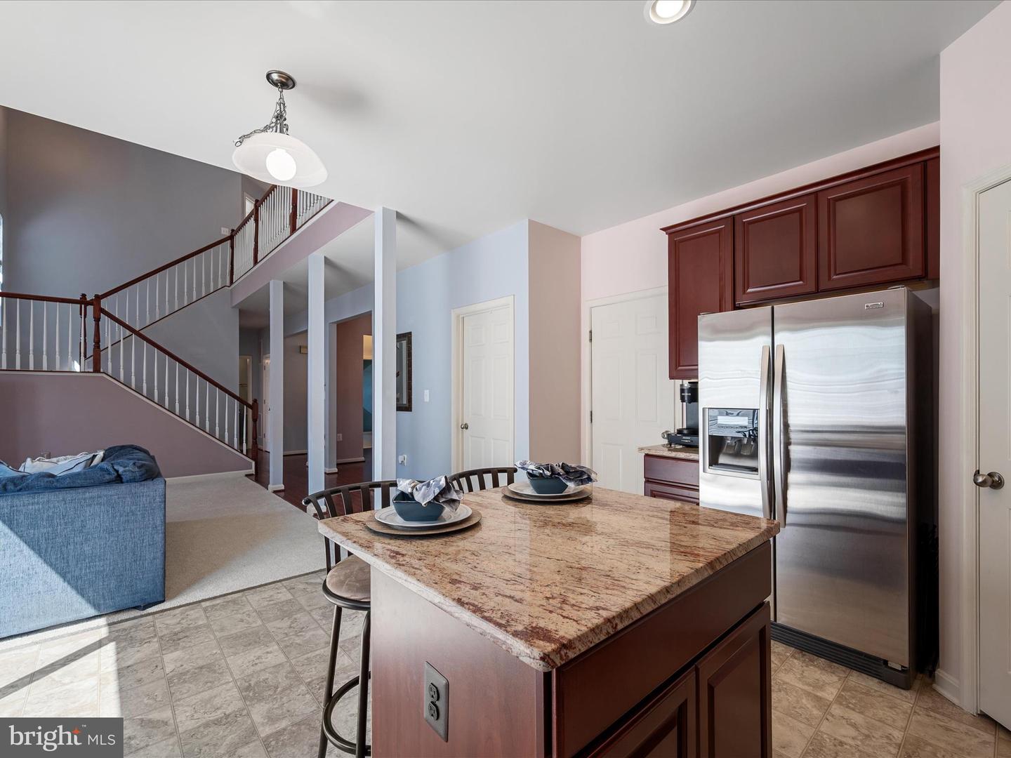 17659 CLEVELAND PARK DR, ROUND HILL, Virginia 20141, 4 Bedrooms Bedrooms, ,2 BathroomsBathrooms,Residential,For sale,17659 CLEVELAND PARK DR,VALO2098554 MLS # VALO2098554