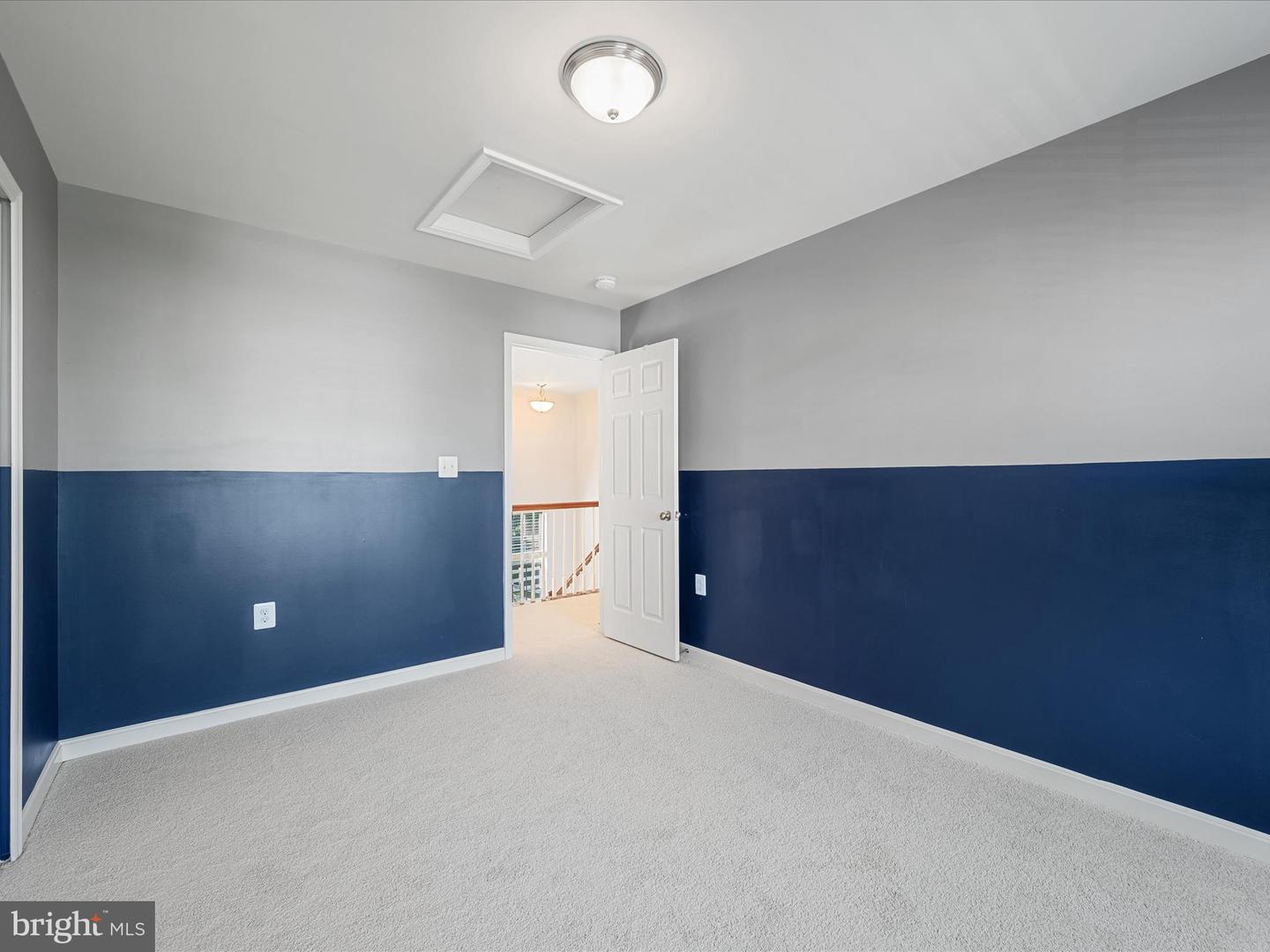 17659 CLEVELAND PARK DR, ROUND HILL, Virginia 20141, 4 Bedrooms Bedrooms, ,2 BathroomsBathrooms,Residential,For sale,17659 CLEVELAND PARK DR,VALO2098554 MLS # VALO2098554