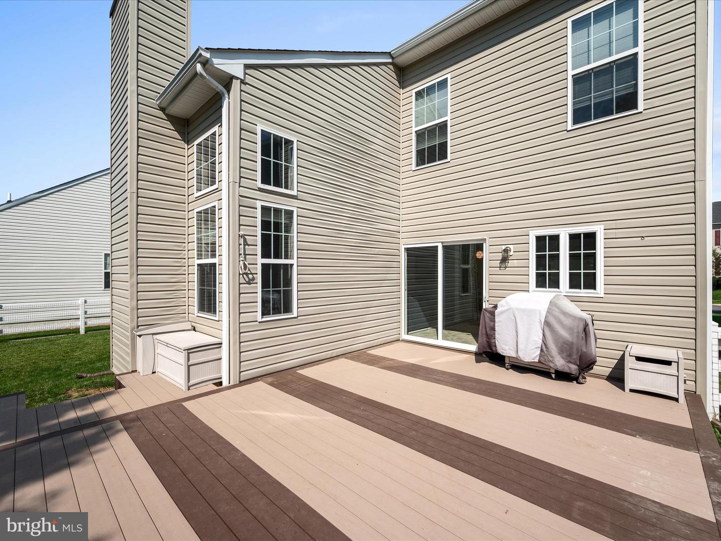 17659 CLEVELAND PARK DR, ROUND HILL, Virginia 20141, 4 Bedrooms Bedrooms, ,2 BathroomsBathrooms,Residential,For sale,17659 CLEVELAND PARK DR,VALO2098554 MLS # VALO2098554