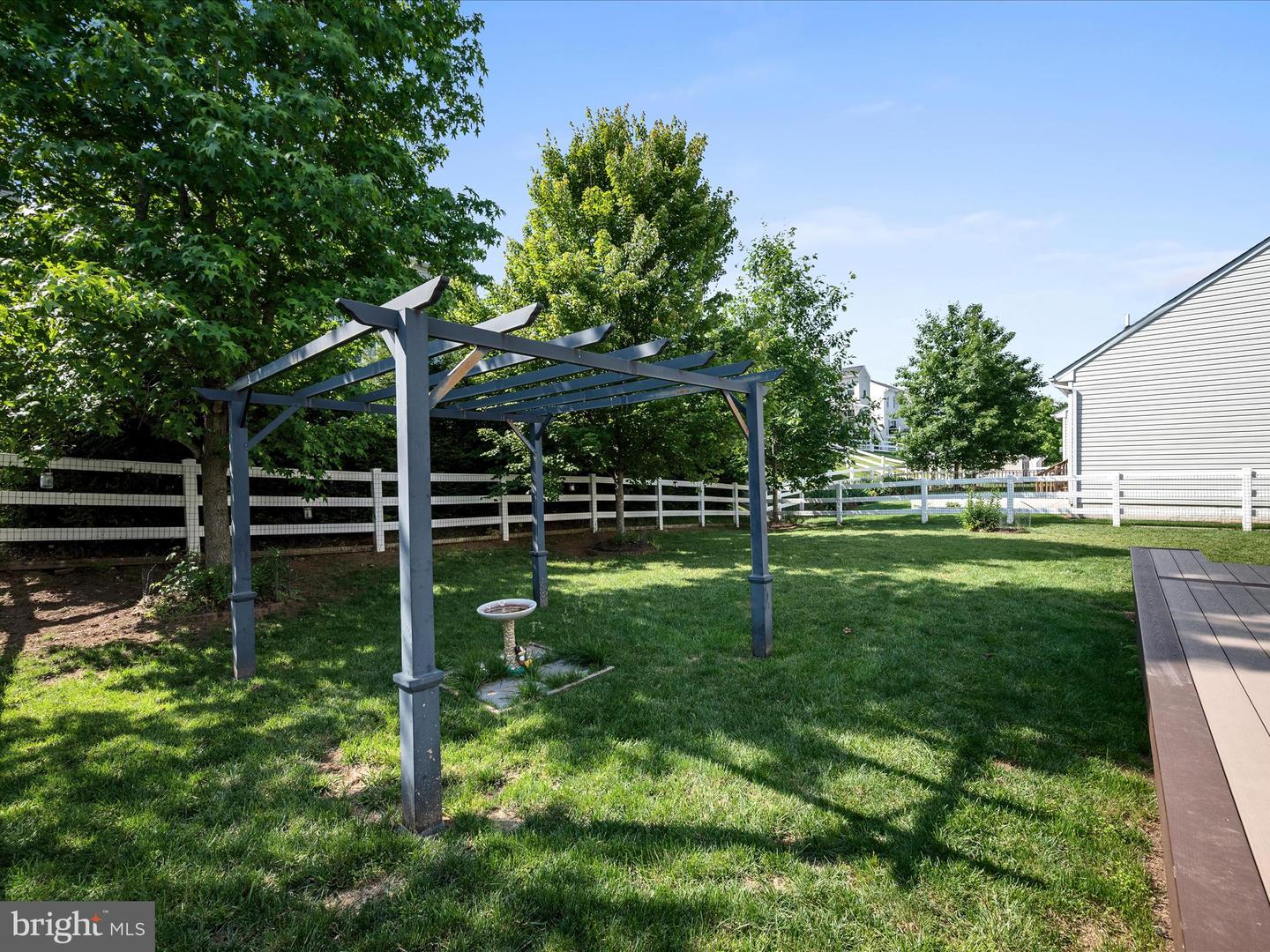 17659 CLEVELAND PARK DR, ROUND HILL, Virginia 20141, 4 Bedrooms Bedrooms, ,2 BathroomsBathrooms,Residential,For sale,17659 CLEVELAND PARK DR,VALO2098554 MLS # VALO2098554