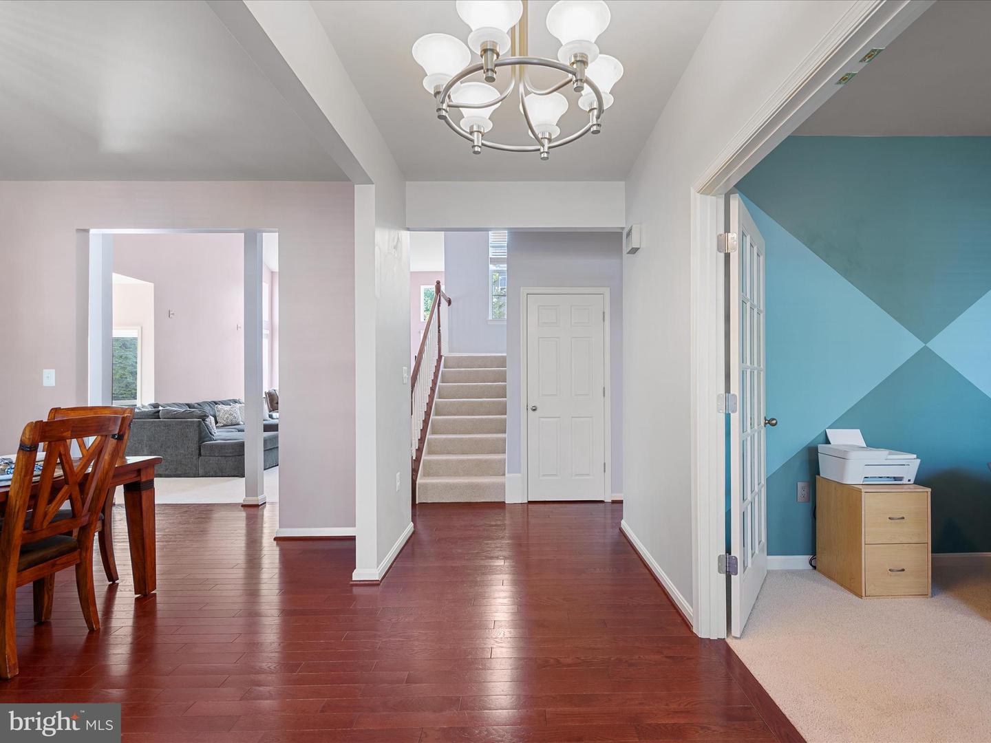 17659 CLEVELAND PARK DR, ROUND HILL, Virginia 20141, 4 Bedrooms Bedrooms, ,2 BathroomsBathrooms,Residential,For sale,17659 CLEVELAND PARK DR,VALO2098554 MLS # VALO2098554