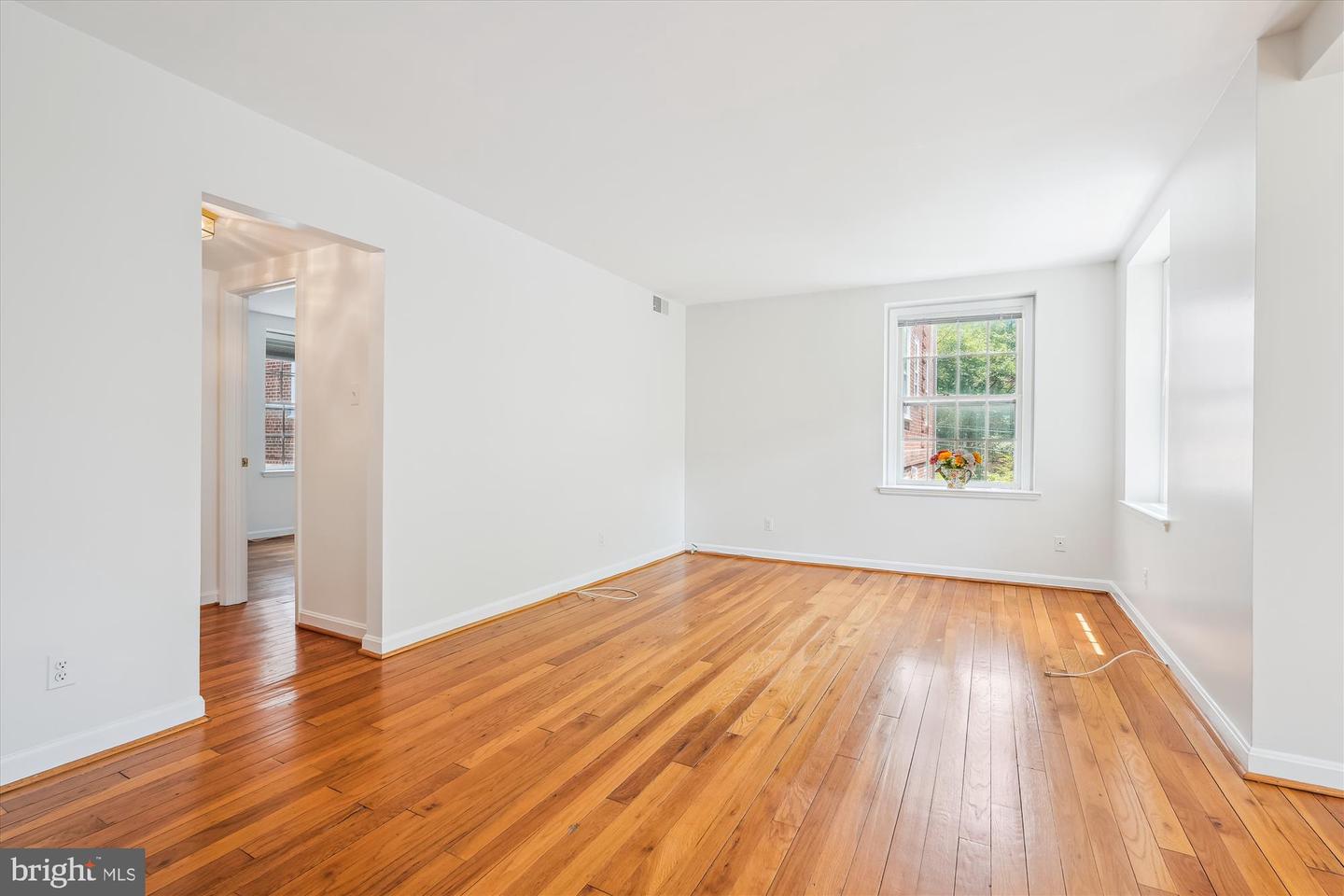 3750 39TH ST NW #C147, WASHINGTON, District Of Columbia 20016, 1 Bedroom Bedrooms, ,1 BathroomBathrooms,Residential,For sale,3750 39TH ST NW #C147,DCDC2203320 MLS # DCDC2203320
