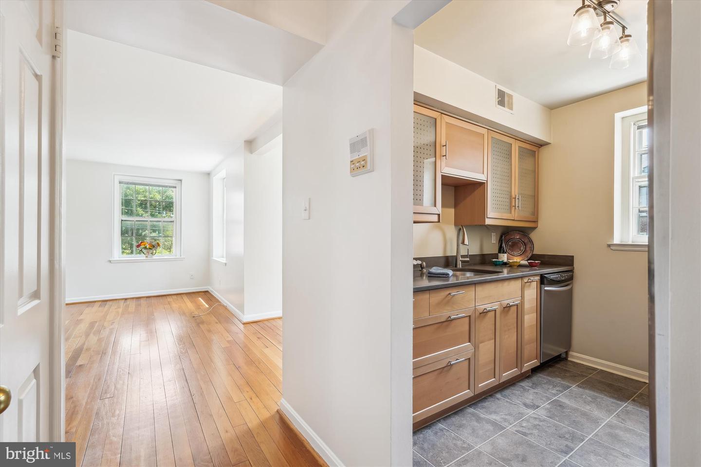 3750 39TH ST NW #C147, WASHINGTON, District Of Columbia 20016, 1 Bedroom Bedrooms, ,1 BathroomBathrooms,Residential,For sale,3750 39TH ST NW #C147,DCDC2203320 MLS # DCDC2203320