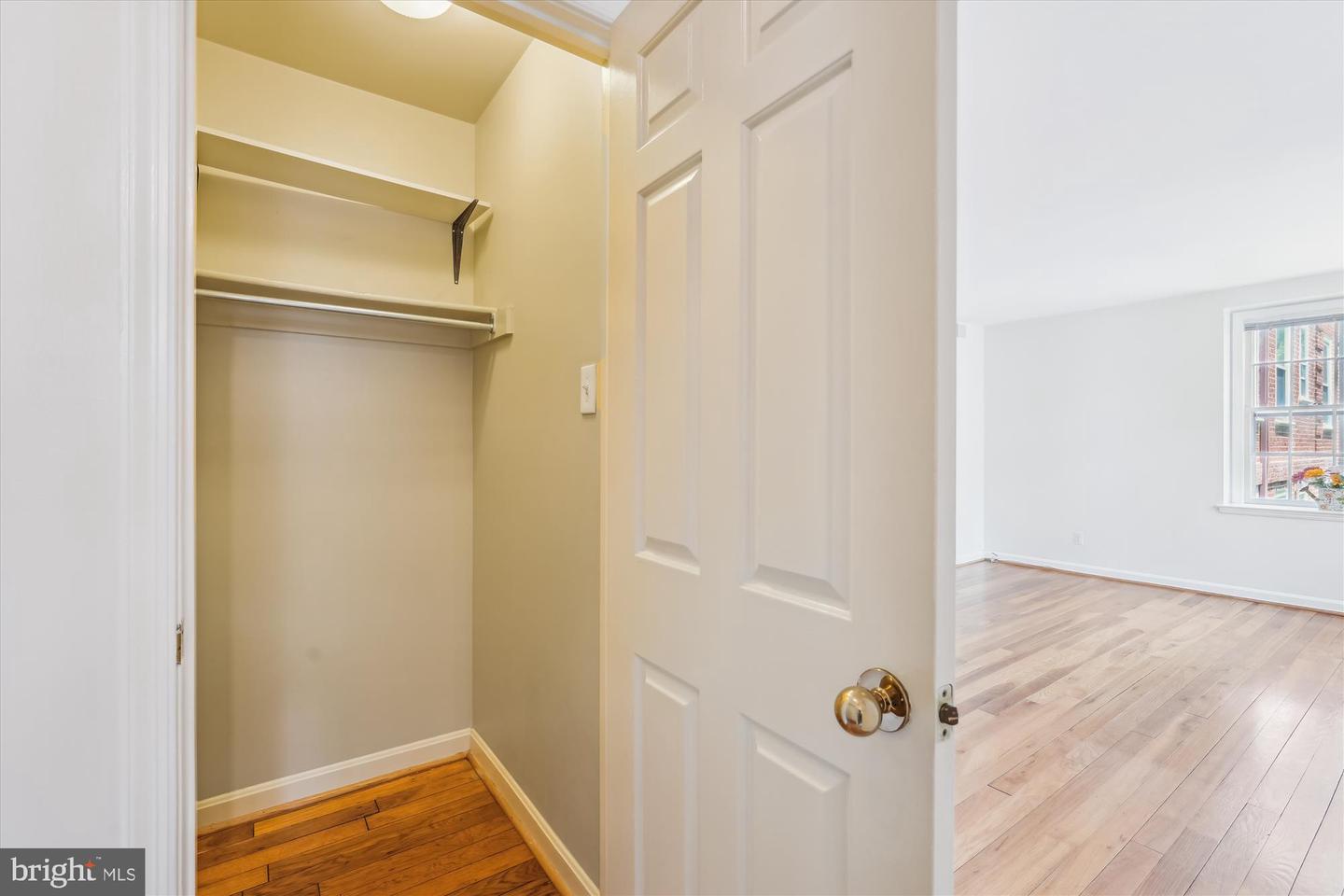 3750 39TH ST NW #C147, WASHINGTON, District Of Columbia 20016, 1 Bedroom Bedrooms, ,1 BathroomBathrooms,Residential,For sale,3750 39TH ST NW #C147,DCDC2203320 MLS # DCDC2203320