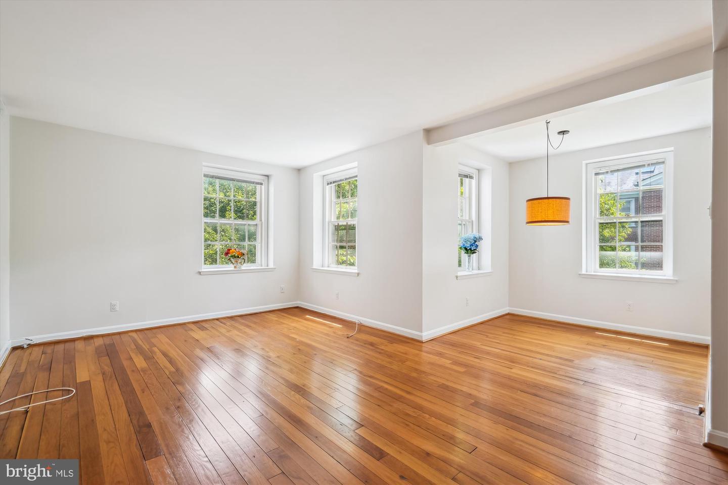 3750 39TH ST NW #C147, WASHINGTON, District Of Columbia 20016, 1 Bedroom Bedrooms, ,1 BathroomBathrooms,Residential,For sale,3750 39TH ST NW #C147,DCDC2203320 MLS # DCDC2203320