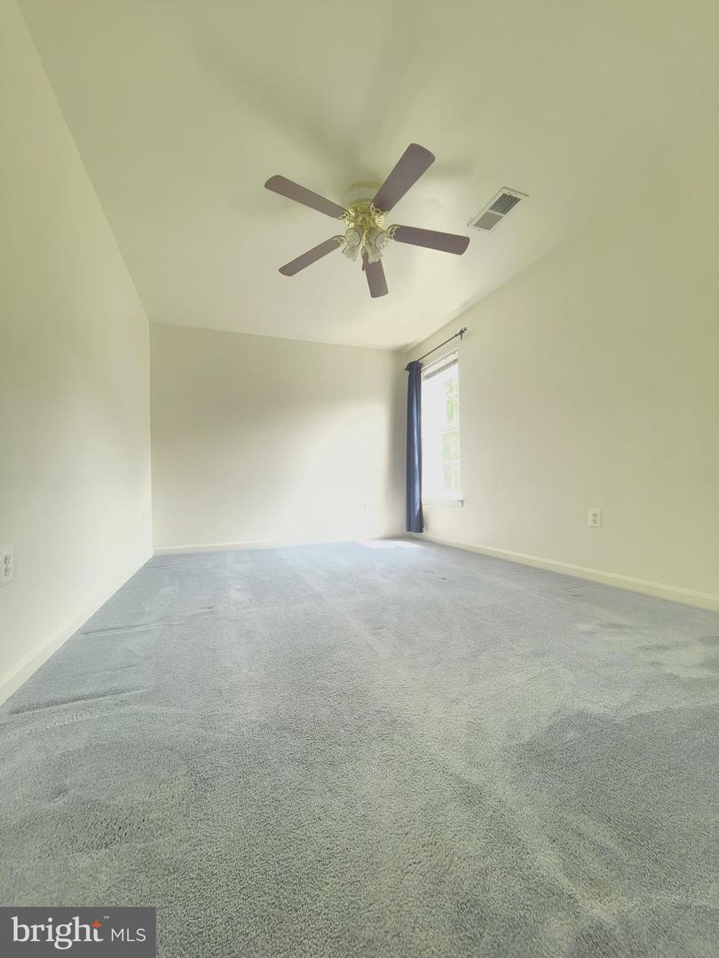 35547 SARASOTA ST, ROUND HILL, Virginia 20141, 4 Bedrooms Bedrooms, 4 Rooms Rooms,3 BathroomsBathrooms,Residential,For sale,35547 SARASOTA ST,VALO2098506 MLS # VALO2098506
