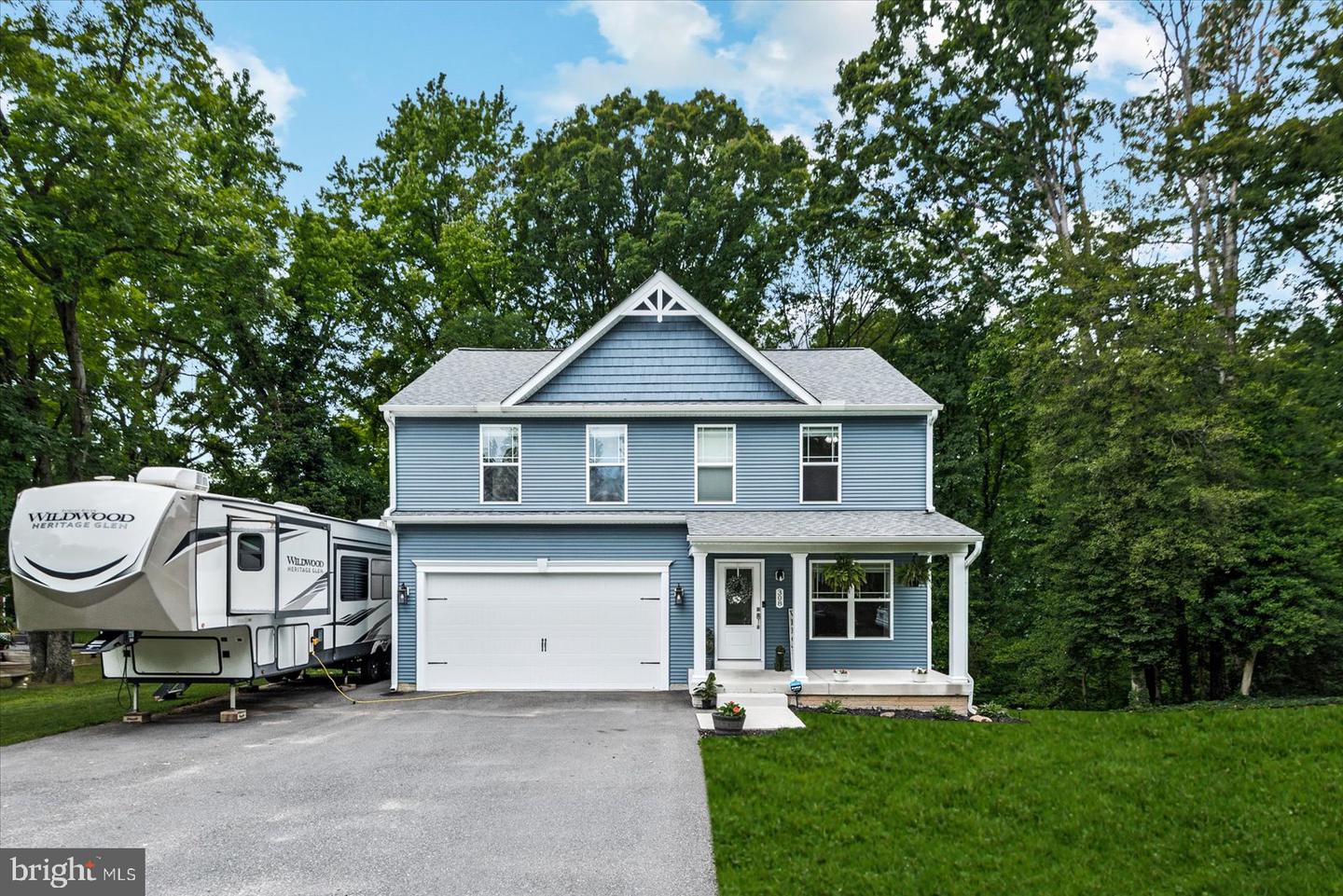 308 WALNUT DR, FREDERICKSBURG, Virginia 22405, 4 Bedrooms Bedrooms, ,3 BathroomsBathrooms,Residential,For sale,308 WALNUT DR,VAST2039414 MLS # VAST2039414