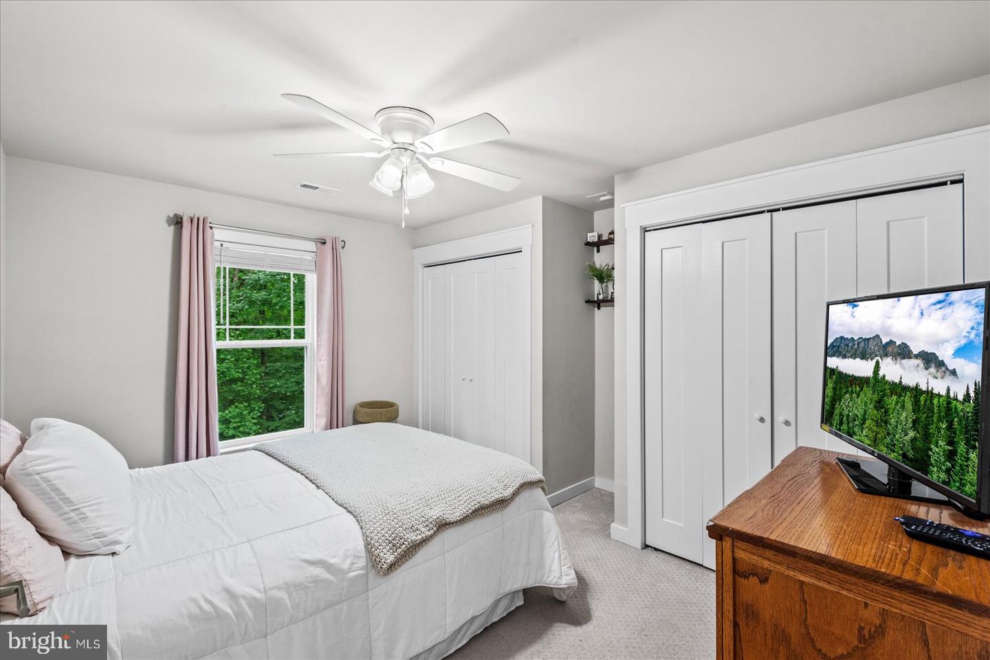 308 WALNUT DR, FREDERICKSBURG, Virginia 22405, 4 Bedrooms Bedrooms, ,3 BathroomsBathrooms,Residential,For sale,308 WALNUT DR,VAST2039414 MLS # VAST2039414