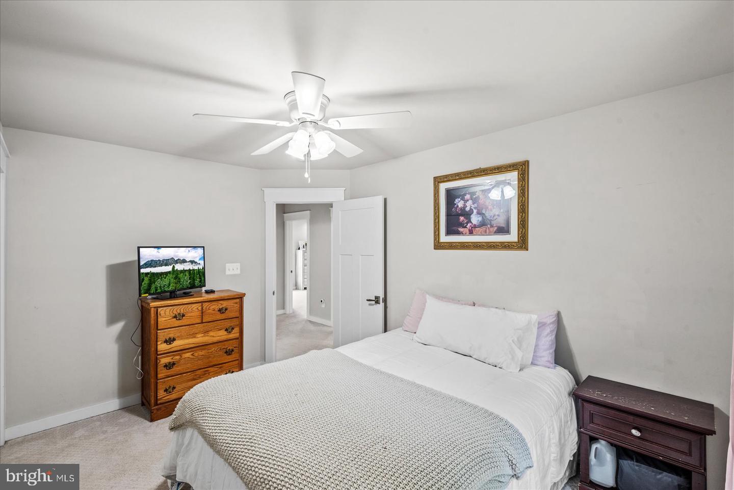 308 WALNUT DR, FREDERICKSBURG, Virginia 22405, 4 Bedrooms Bedrooms, ,3 BathroomsBathrooms,Residential,For sale,308 WALNUT DR,VAST2039414 MLS # VAST2039414