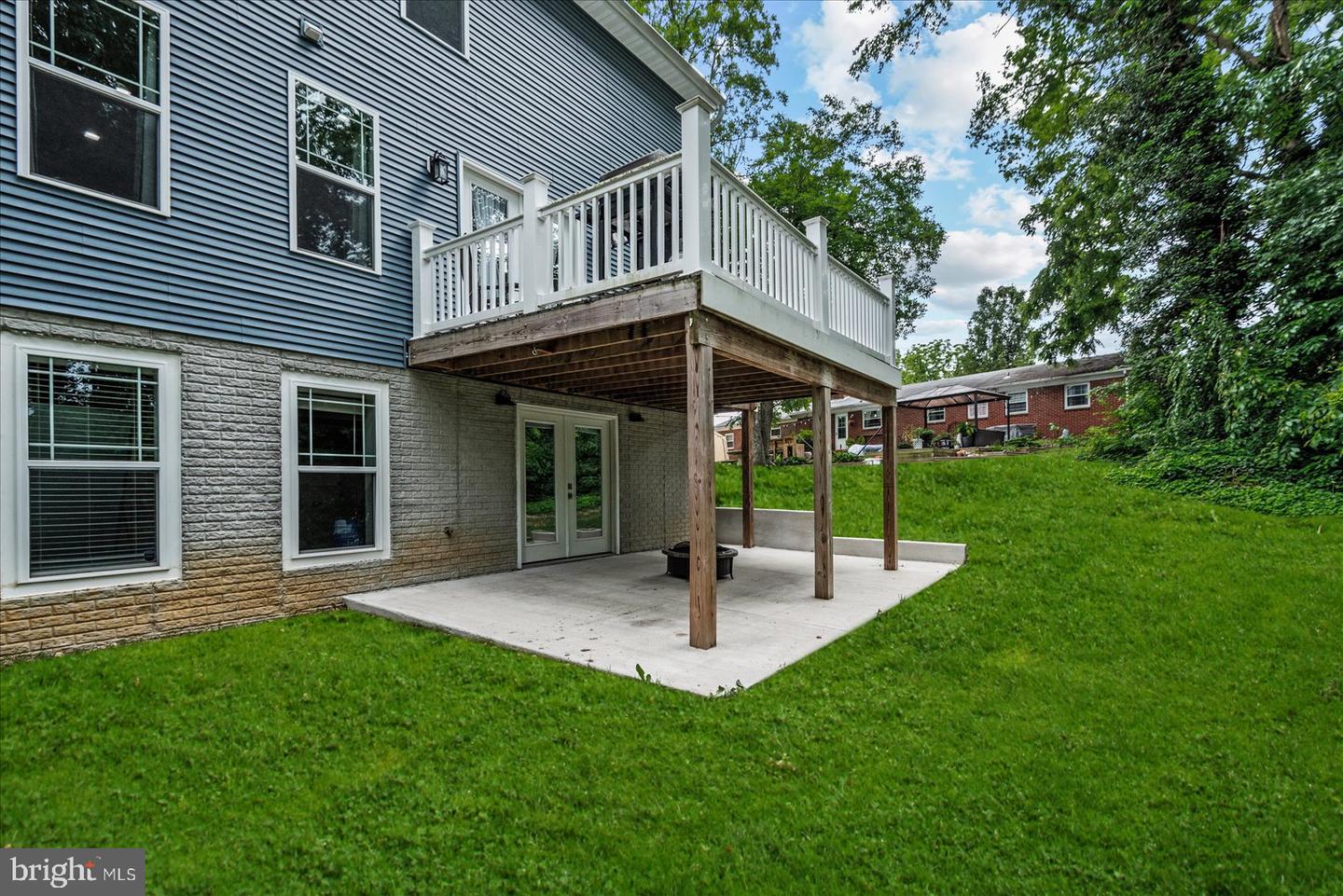 308 WALNUT DR, FREDERICKSBURG, Virginia 22405, 4 Bedrooms Bedrooms, ,3 BathroomsBathrooms,Residential,For sale,308 WALNUT DR,VAST2039414 MLS # VAST2039414