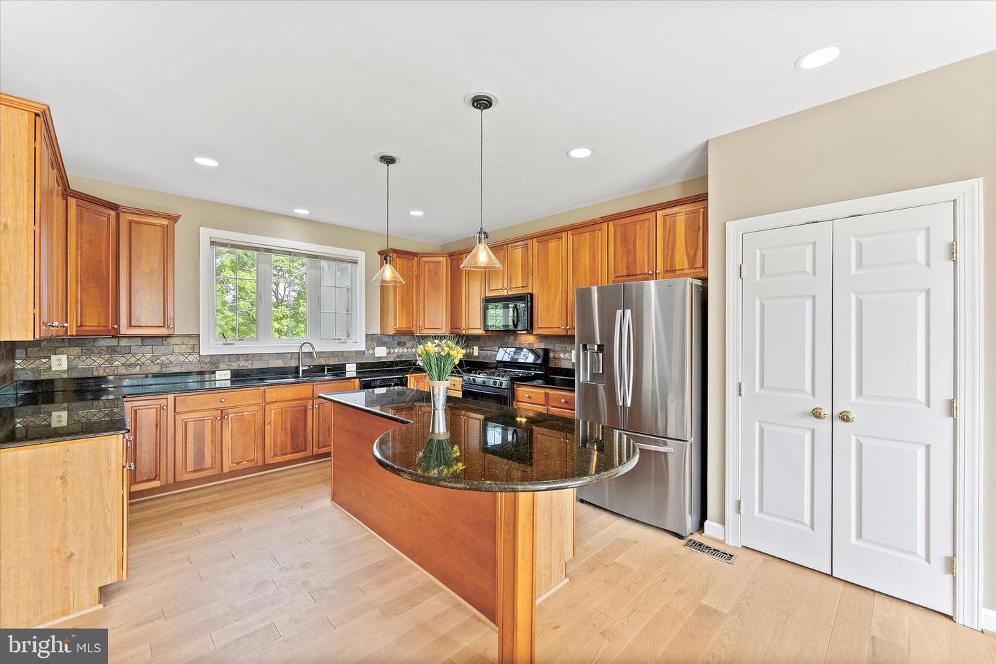 17760 JULIE ANN CT, HAMILTON, Virginia 20158, 4 Bedrooms Bedrooms, ,3 BathroomsBathrooms,Residential,For sale,17760 JULIE ANN CT,VALO2098530 MLS # VALO2098530