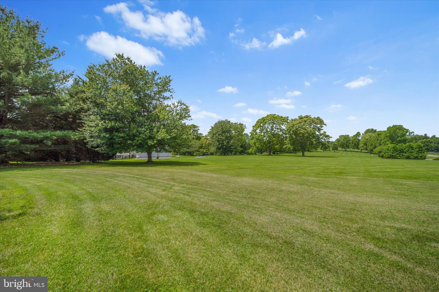 17760 JULIE ANN CT, HAMILTON, Virginia 20158, 4 Bedrooms Bedrooms, ,3 BathroomsBathrooms,Residential,For sale,17760 JULIE ANN CT,VALO2098530 MLS # VALO2098530