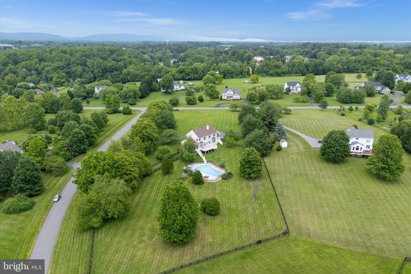 17760 JULIE ANN CT, HAMILTON, Virginia 20158, 4 Bedrooms Bedrooms, ,3 BathroomsBathrooms,Residential,For sale,17760 JULIE ANN CT,VALO2098530 MLS # VALO2098530