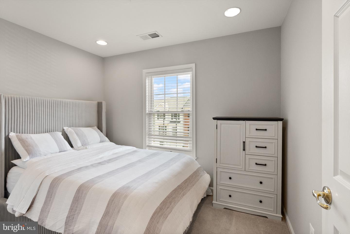 11917 HAYES STATION WAY, MANASSAS, Virginia 20109, 3 Bedrooms Bedrooms, ,2 BathroomsBathrooms,Residential,For sale,11917 HAYES STATION WAY,VAPW2096090 MLS # VAPW2096090