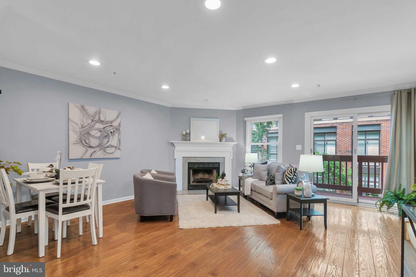 611 N TAZEWELL ST, ARLINGTON, Virginia 22203, 3 Bedrooms Bedrooms, ,3 BathroomsBathrooms,Residential,For sale,611 N TAZEWELL ST,VAAR2058622 MLS # VAAR2058622