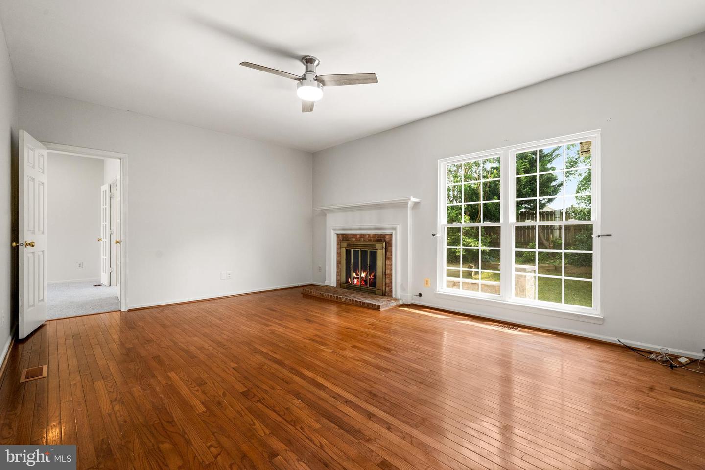 2795 MAPLE RIDGE DR, WOODBRIDGE, Virginia 22192, 5 Bedrooms Bedrooms, ,3 BathroomsBathrooms,Residential,For sale,2795 MAPLE RIDGE DR,VAPW2096154 MLS # VAPW2096154
