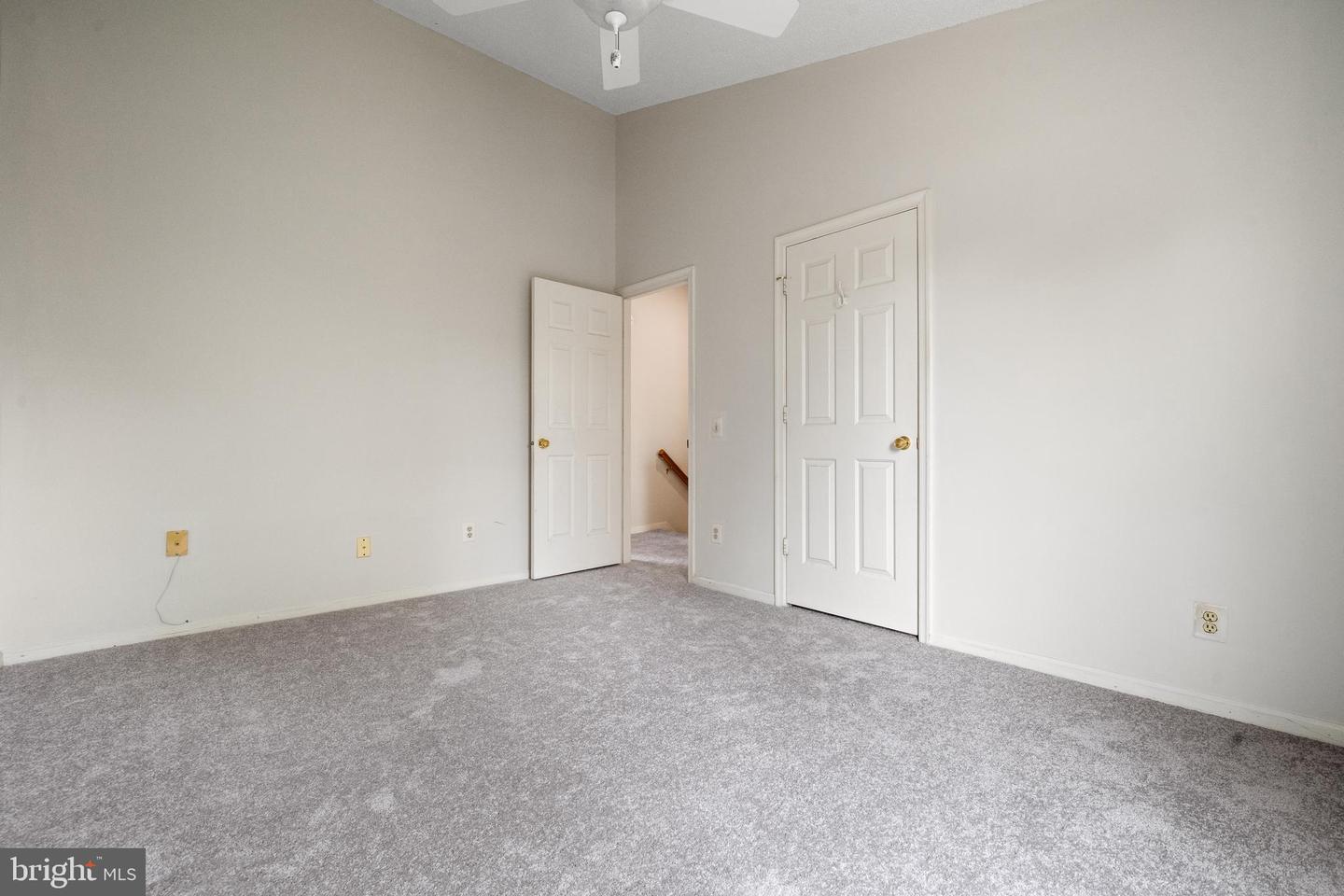 2795 MAPLE RIDGE DR, WOODBRIDGE, Virginia 22192, 5 Bedrooms Bedrooms, ,3 BathroomsBathrooms,Residential,For sale,2795 MAPLE RIDGE DR,VAPW2096154 MLS # VAPW2096154