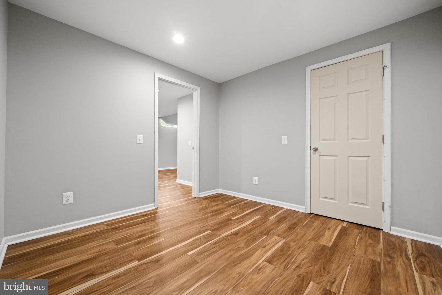 2795 MAPLE RIDGE DR, WOODBRIDGE, Virginia 22192, 5 Bedrooms Bedrooms, ,3 BathroomsBathrooms,Residential,For sale,2795 MAPLE RIDGE DR,VAPW2096154 MLS # VAPW2096154