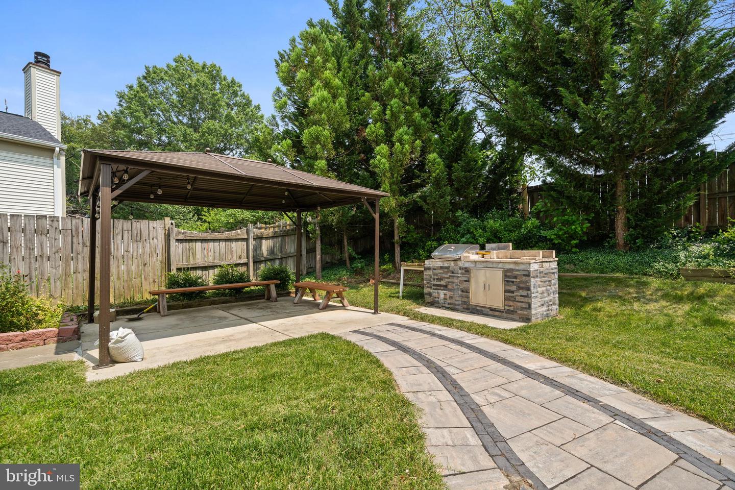 2795 MAPLE RIDGE DR, WOODBRIDGE, Virginia 22192, 5 Bedrooms Bedrooms, ,3 BathroomsBathrooms,Residential,For sale,2795 MAPLE RIDGE DR,VAPW2096154 MLS # VAPW2096154