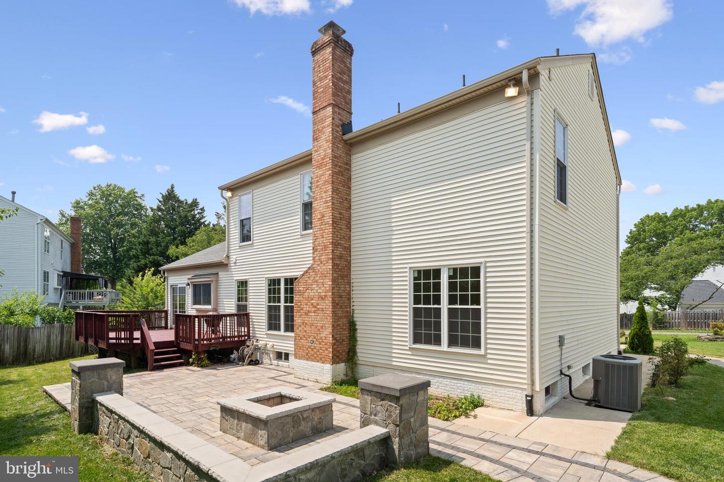 2795 MAPLE RIDGE DR, WOODBRIDGE, Virginia 22192, 5 Bedrooms Bedrooms, ,3 BathroomsBathrooms,Residential,For sale,2795 MAPLE RIDGE DR,VAPW2096154 MLS # VAPW2096154