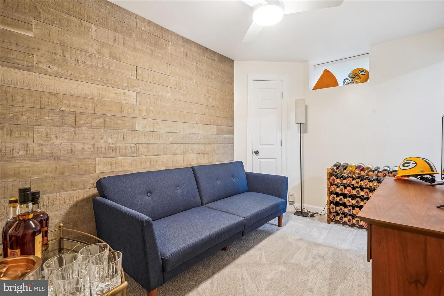 2428 S OXFORD ST, ARLINGTON, Virginia 22206, 3 Bedrooms Bedrooms, ,2 BathroomsBathrooms,Residential,For sale,2428 S OXFORD ST,VAAR2058766 MLS # VAAR2058766