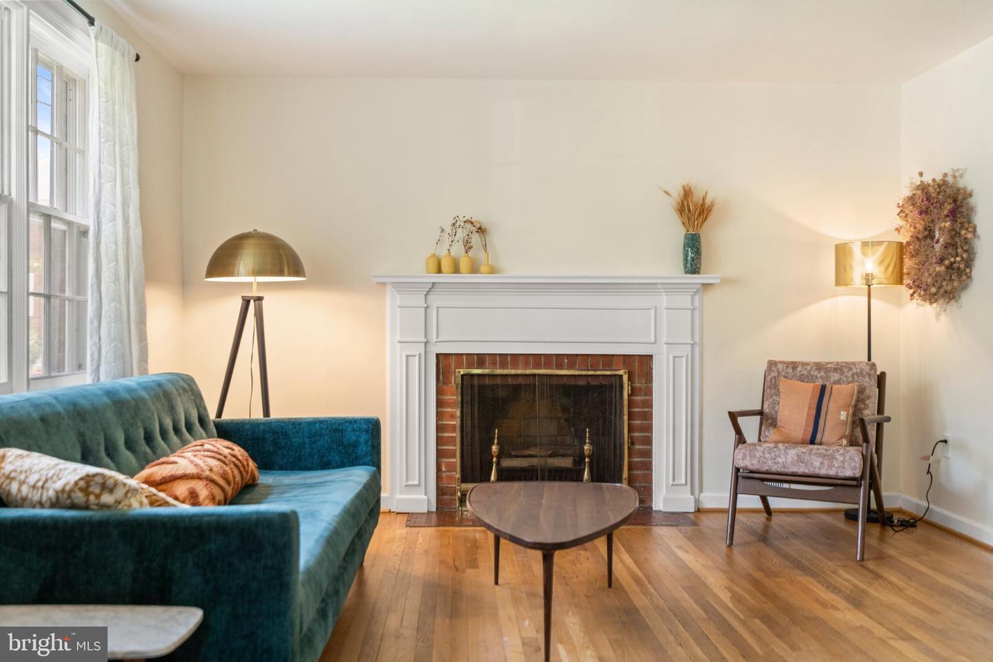 5600 11TH ST N, ARLINGTON, Virginia 22205, 4 Bedrooms Bedrooms, ,2 BathroomsBathrooms,Residential,For sale,5600 11TH ST N,VAAR2058802 MLS # VAAR2058802