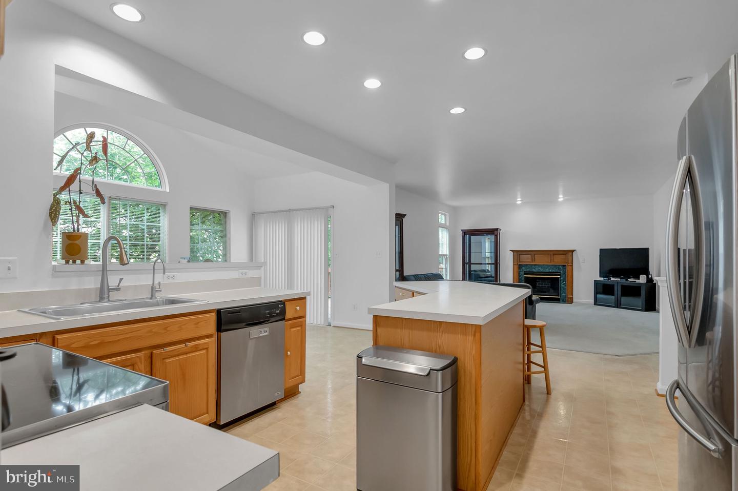 13170 HABROWN CT, WOODBRIDGE, Virginia 22192, 4 Bedrooms Bedrooms, ,3 BathroomsBathrooms,Residential,For sale,13170 HABROWN CT,VAPW2096426 MLS # VAPW2096426