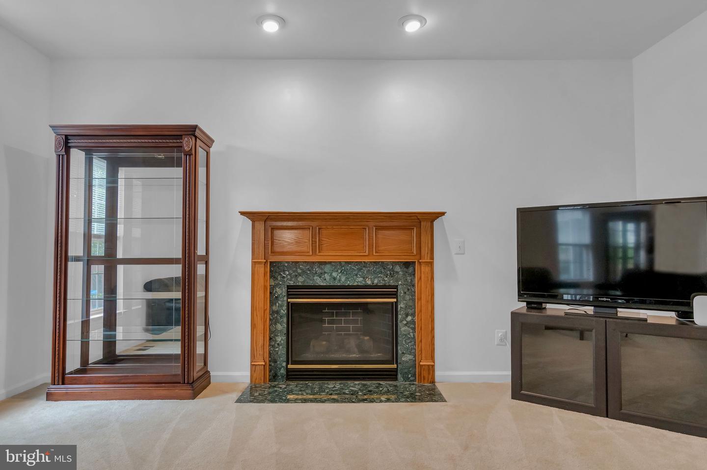 13170 HABROWN CT, WOODBRIDGE, Virginia 22192, 4 Bedrooms Bedrooms, ,3 BathroomsBathrooms,Residential,For sale,13170 HABROWN CT,VAPW2096426 MLS # VAPW2096426