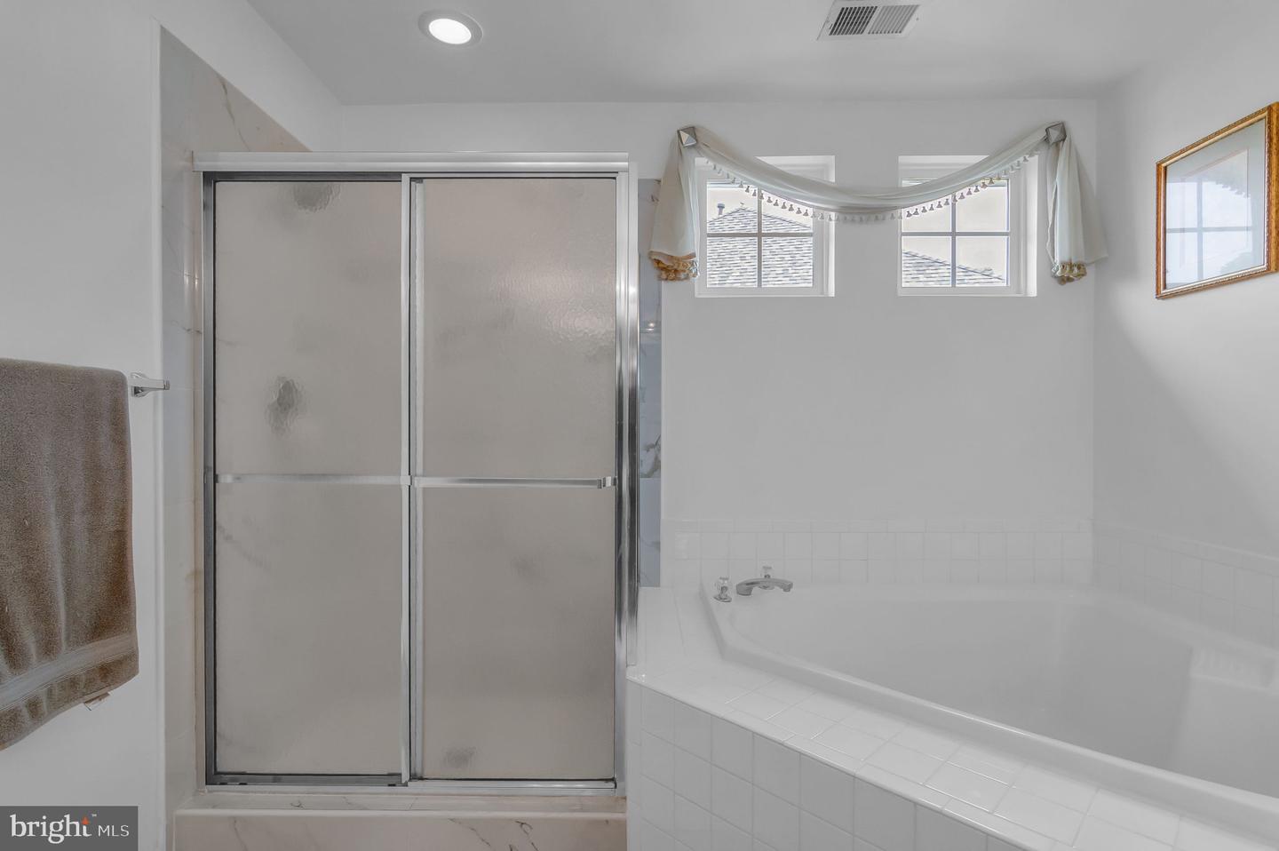 13170 HABROWN CT, WOODBRIDGE, Virginia 22192, 4 Bedrooms Bedrooms, ,3 BathroomsBathrooms,Residential,For sale,13170 HABROWN CT,VAPW2096426 MLS # VAPW2096426