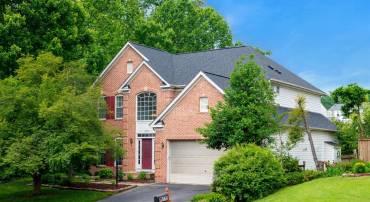 13170 HABROWN CT, WOODBRIDGE, Virginia 22192, 4 Bedrooms Bedrooms, ,3 BathroomsBathrooms,Residential,For sale,13170 HABROWN CT,VAPW2096426 MLS # VAPW2096426