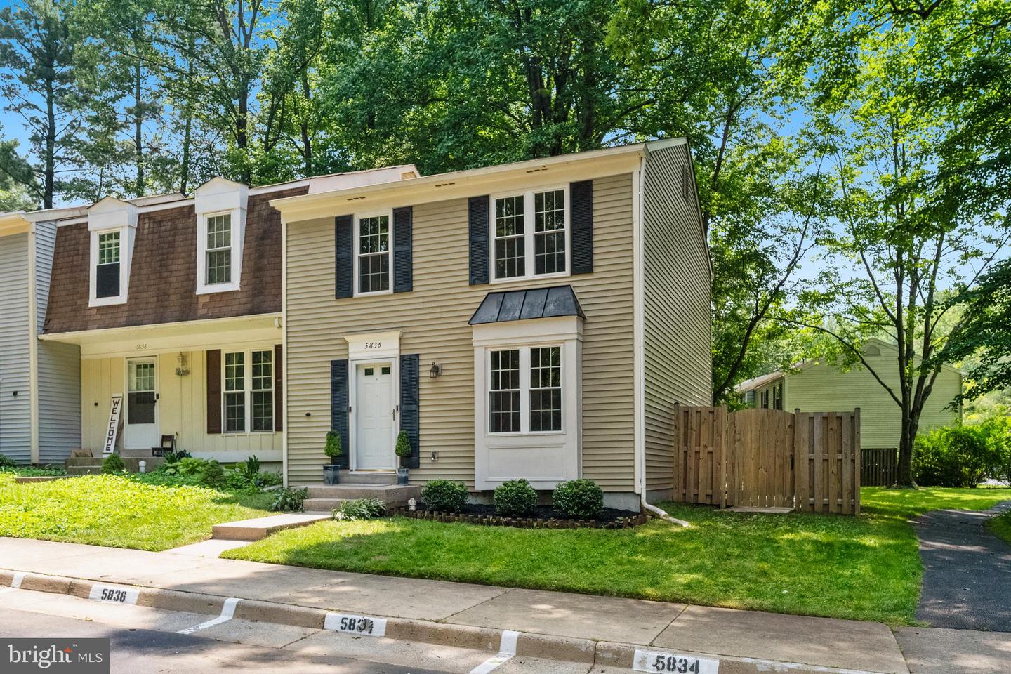 5836 WOOD POPPY CT, BURKE, Virginia 22015, 3 Bedrooms Bedrooms, 12 Rooms Rooms,3 BathroomsBathrooms,Residential,For sale,5836 WOOD POPPY CT,VAFX2245260 MLS # VAFX2245260