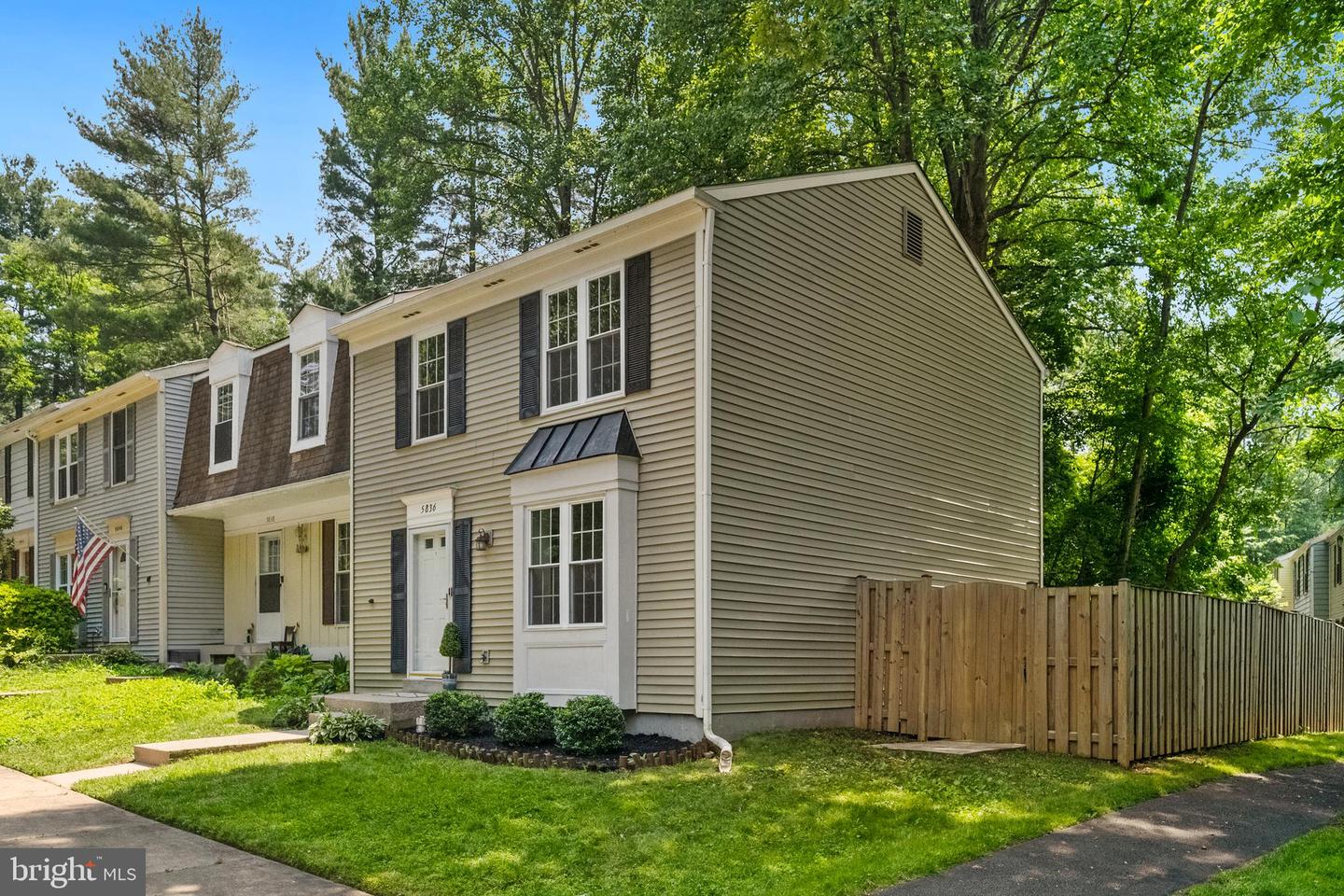 5836 WOOD POPPY CT, BURKE, Virginia 22015, 3 Bedrooms Bedrooms, 12 Rooms Rooms,3 BathroomsBathrooms,Residential,For sale,5836 WOOD POPPY CT,VAFX2245260 MLS # VAFX2245260