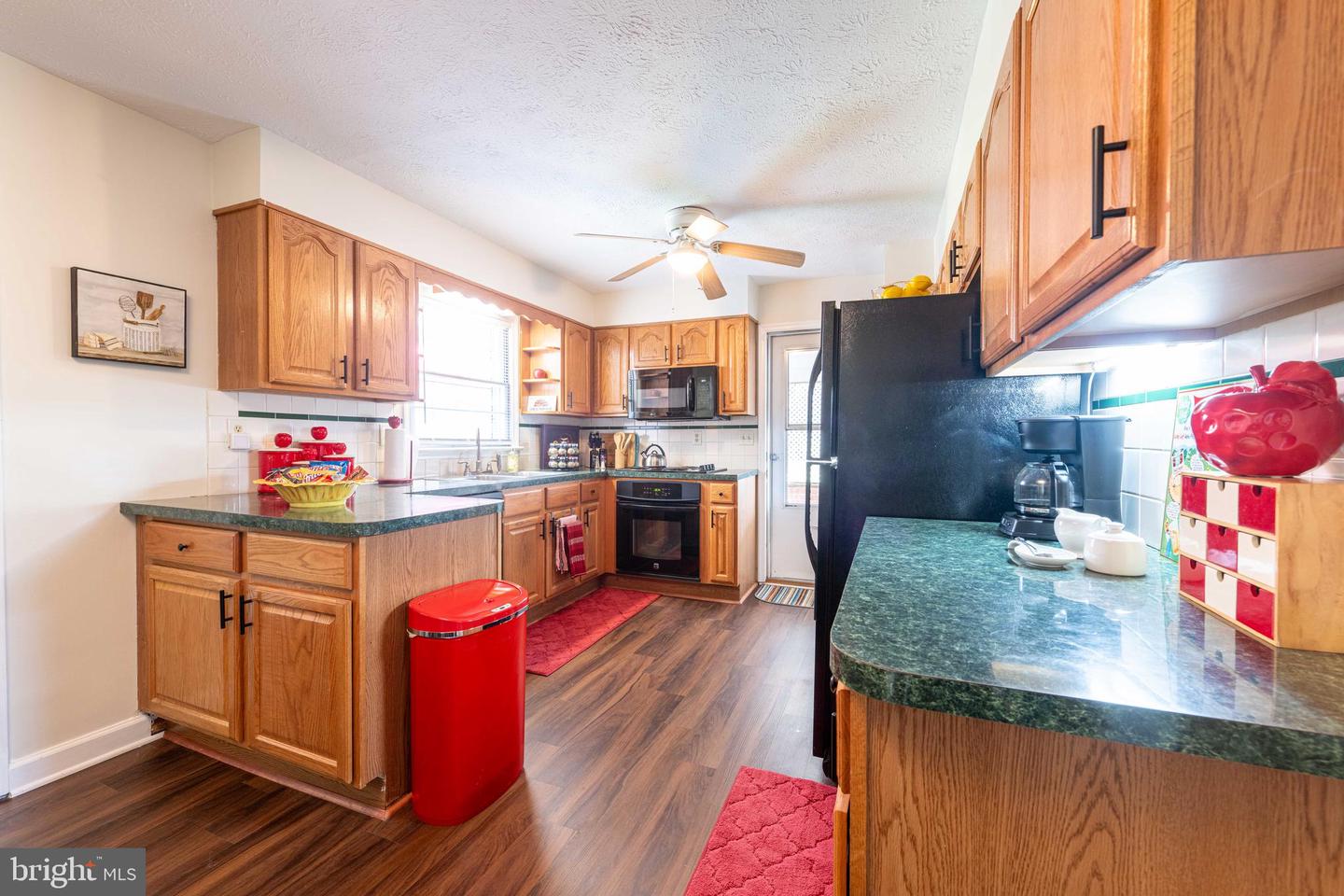 4462 MARTINSBURG PIKE, CLEAR BROOK, Virginia 22624, 4 Bedrooms Bedrooms, 10 Rooms Rooms,2 BathroomsBathrooms,Residential,For sale,4462 MARTINSBURG PIKE,VAFV2034654 MLS # VAFV2034654