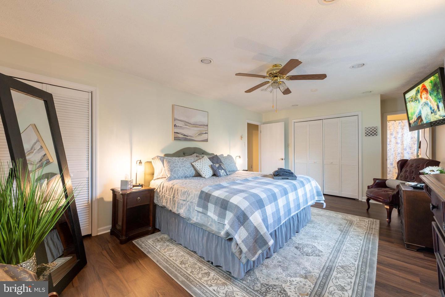 4462 MARTINSBURG PIKE, CLEAR BROOK, Virginia 22624, 4 Bedrooms Bedrooms, 10 Rooms Rooms,2 BathroomsBathrooms,Residential,For sale,4462 MARTINSBURG PIKE,VAFV2034654 MLS # VAFV2034654
