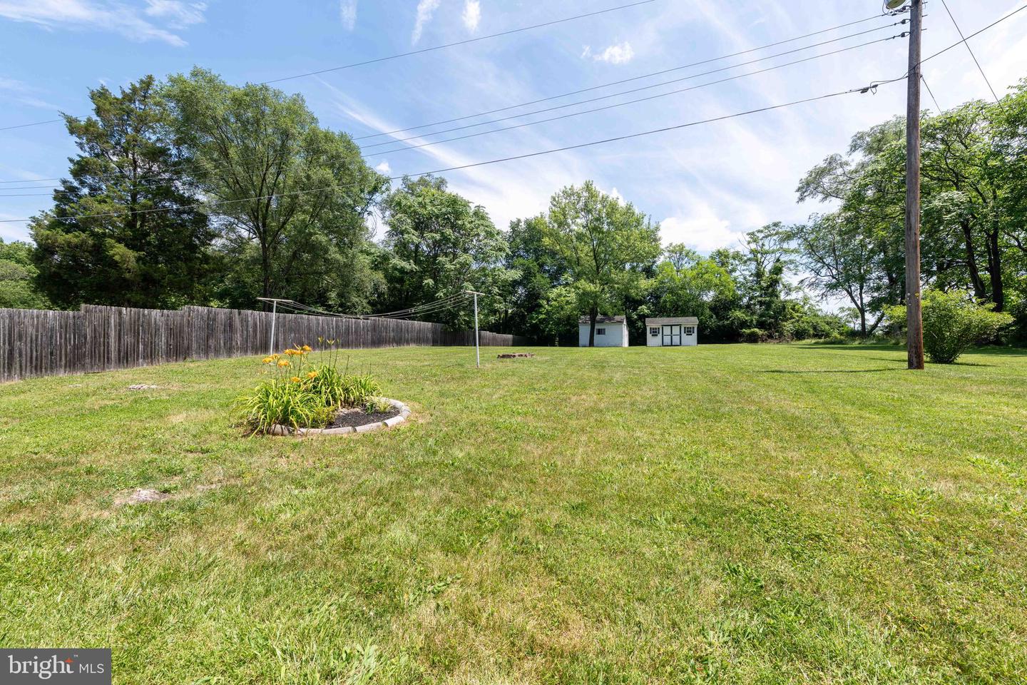 4462 MARTINSBURG PIKE, CLEAR BROOK, Virginia 22624, 4 Bedrooms Bedrooms, 10 Rooms Rooms,2 BathroomsBathrooms,Residential,For sale,4462 MARTINSBURG PIKE,VAFV2034654 MLS # VAFV2034654