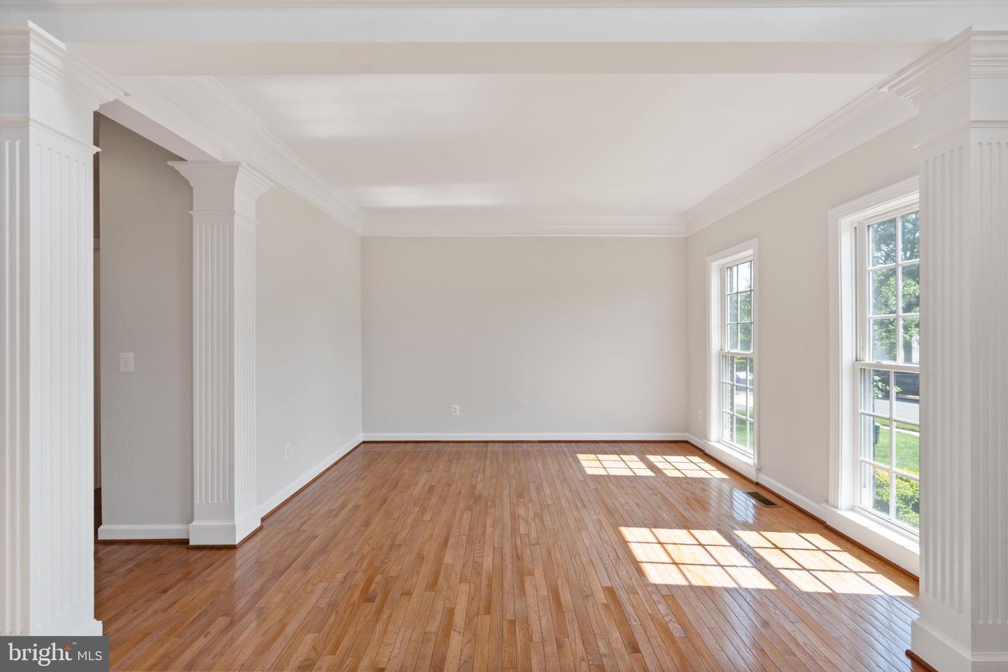 6513 DEBHILL LN, GAINESVILLE, Virginia 20155, 4 Bedrooms Bedrooms, ,4 BathroomsBathrooms,Residential,For sale,6513 DEBHILL LN,VAPW2096416 MLS # VAPW2096416