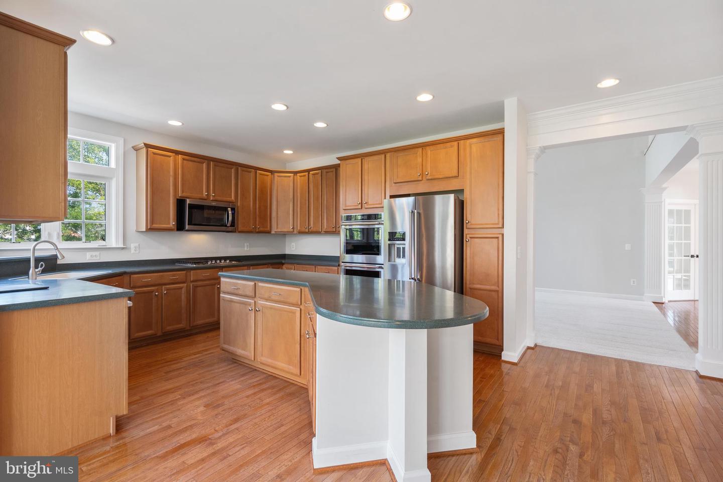 6513 DEBHILL LN, GAINESVILLE, Virginia 20155, 4 Bedrooms Bedrooms, ,4 BathroomsBathrooms,Residential,For sale,6513 DEBHILL LN,VAPW2096416 MLS # VAPW2096416