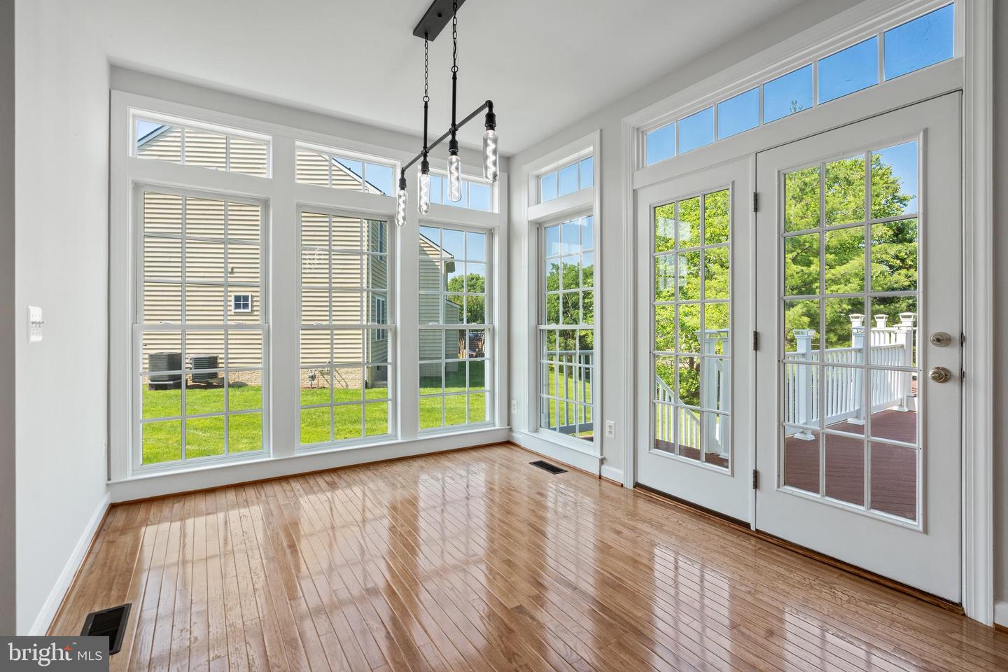 6513 DEBHILL LN, GAINESVILLE, Virginia 20155, 4 Bedrooms Bedrooms, ,4 BathroomsBathrooms,Residential,For sale,6513 DEBHILL LN,VAPW2096416 MLS # VAPW2096416