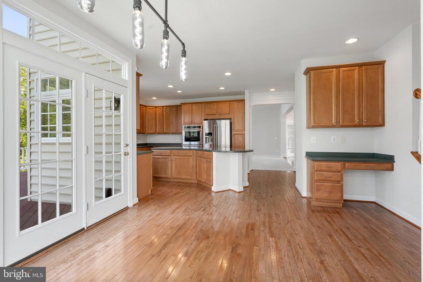 6513 DEBHILL LN, GAINESVILLE, Virginia 20155, 4 Bedrooms Bedrooms, ,4 BathroomsBathrooms,Residential,For sale,6513 DEBHILL LN,VAPW2096416 MLS # VAPW2096416