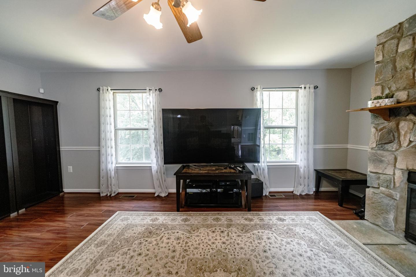 4620 WOODWAY PL, WOODBRIDGE, Virginia 22193, 3 Bedrooms Bedrooms, ,2 BathroomsBathrooms,Residential,For sale,4620 WOODWAY PL,VAPW2096342 MLS # VAPW2096342