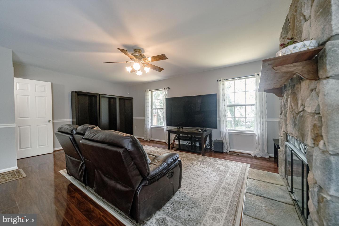 4620 WOODWAY PL, WOODBRIDGE, Virginia 22193, 3 Bedrooms Bedrooms, ,2 BathroomsBathrooms,Residential,For sale,4620 WOODWAY PL,VAPW2096342 MLS # VAPW2096342