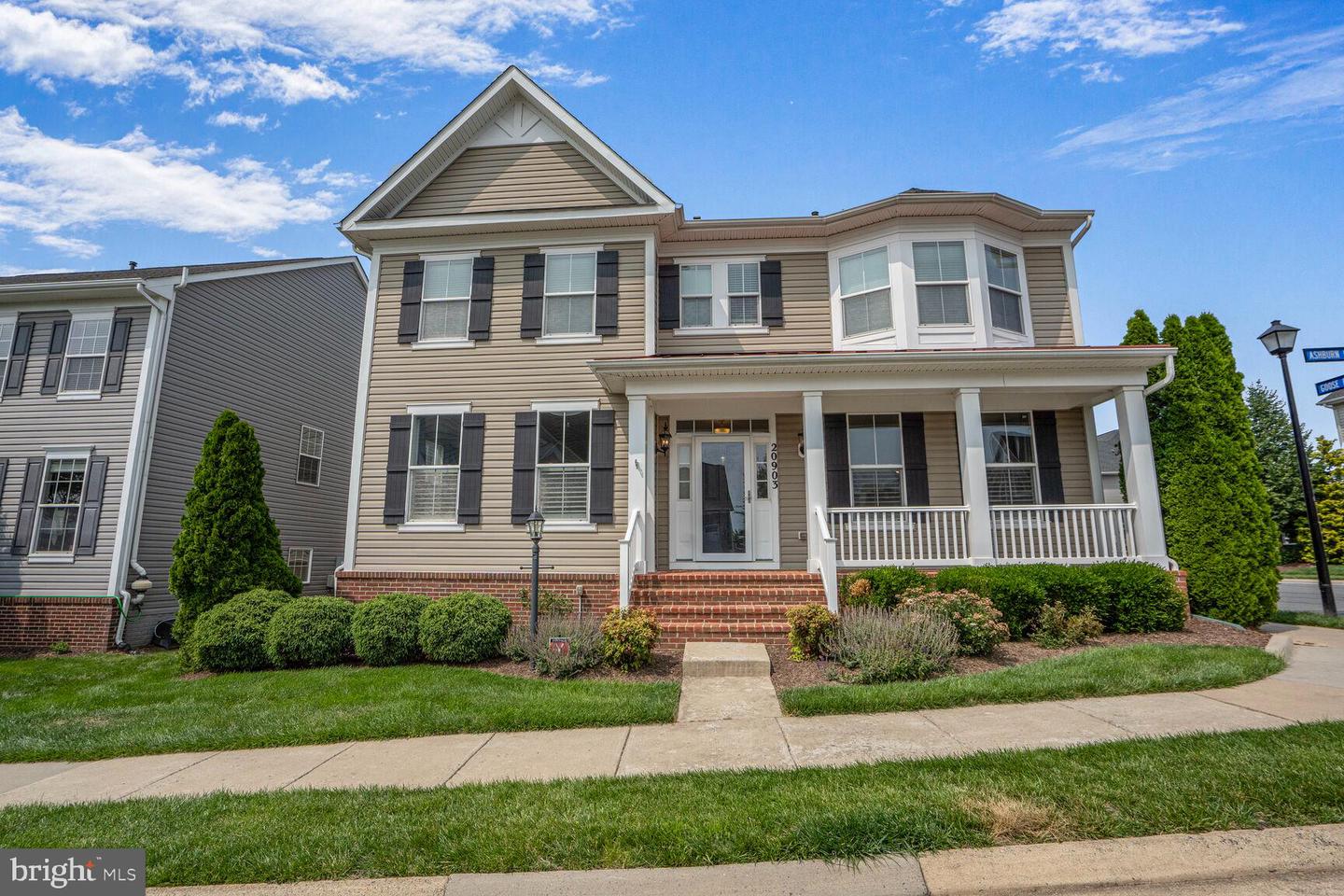 20903 ASHBURN HEIGHTS DR, ASHBURN, Virginia 20148, 5 Bedrooms Bedrooms, ,3 BathroomsBathrooms,Residential,For sale,20903 ASHBURN HEIGHTS DR,VALO2098796 MLS # VALO2098796