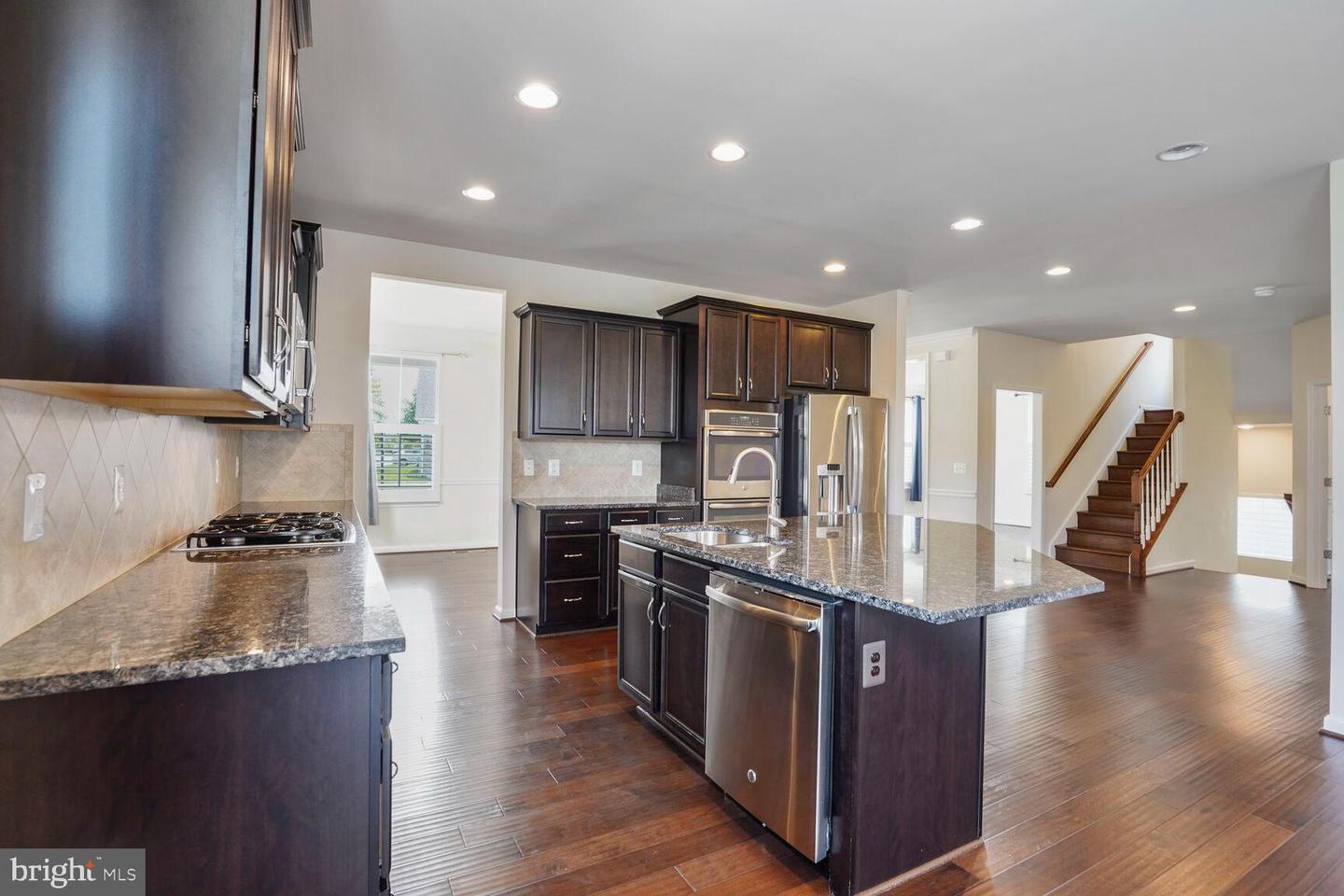 20903 ASHBURN HEIGHTS DR, ASHBURN, Virginia 20148, 5 Bedrooms Bedrooms, ,3 BathroomsBathrooms,Residential,For sale,20903 ASHBURN HEIGHTS DR,VALO2098796 MLS # VALO2098796